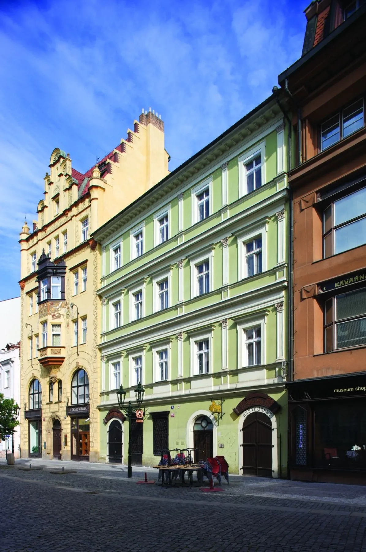 Ovocný trh — pohľad 02