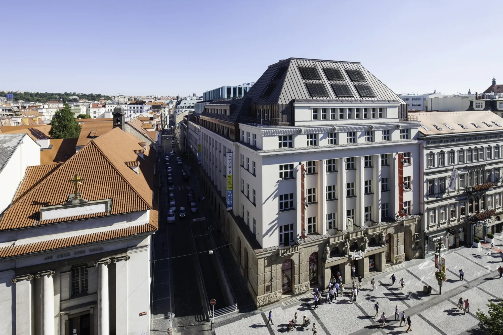 Na Příkopě 14 in central Prague
